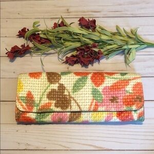 Maurizio Taiuti floral clutch NWOT